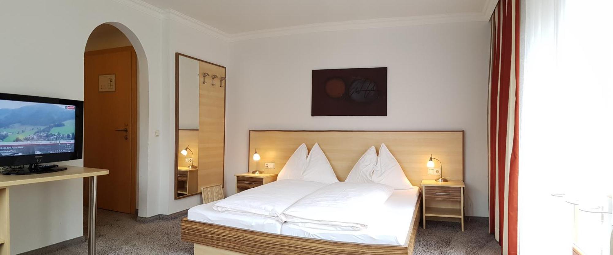 Hotel Sommerer - Inklusive Joker Card Im Sommer ザールバッハ・ヒンターグレム エクステリア 写真